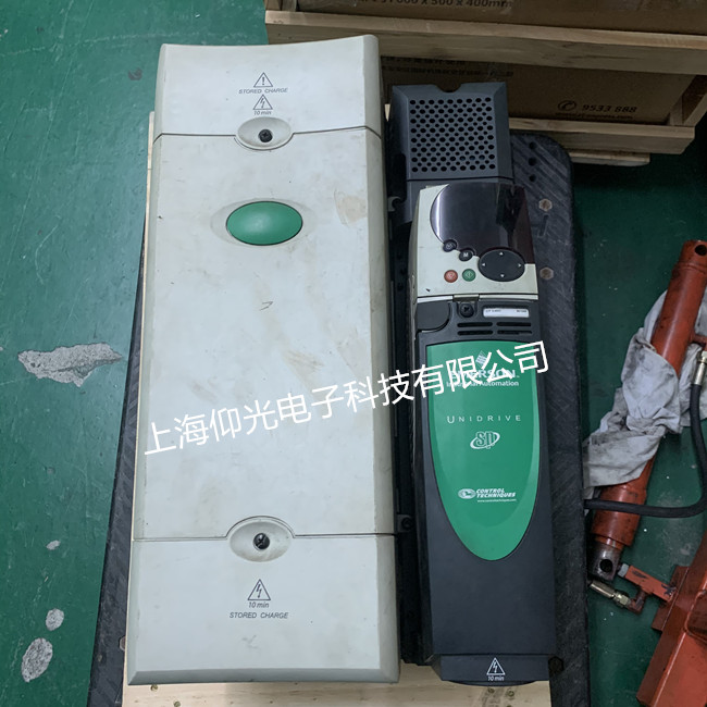 艾默生變頻器維修,艾默生變頻器SP4403系列E002報(bào)警代碼修理