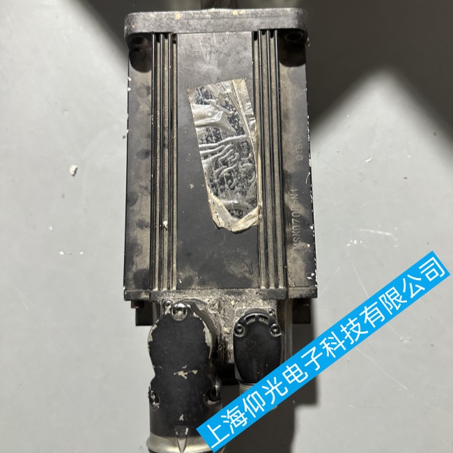 太倉(cāng)Rexroth力士樂(lè)伺服電機(jī)MSK070D-0450-NN-M2-UG1-RNNN報(bào)警E2069